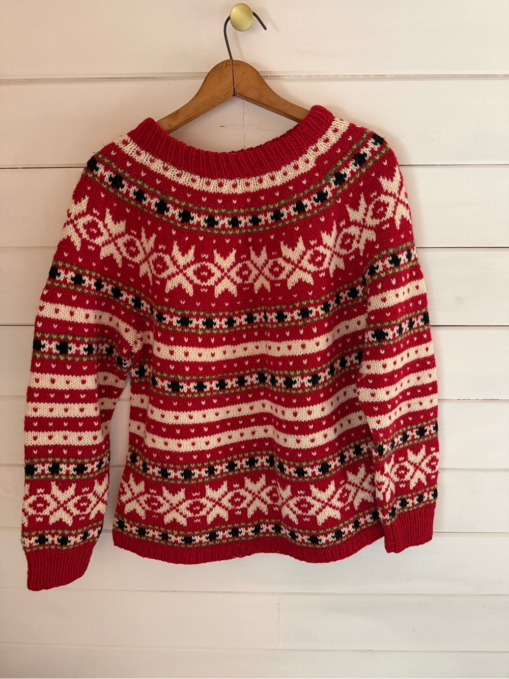 Vintage Hand Knit in Norway Sweater Women Sz M/L Red Pure Wool Fair Isle Nordic - Picture 2 of 6